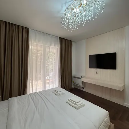 Red Apartment *